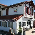 L'uhabia Otel